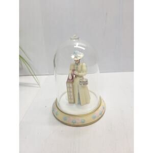 Vintage Avon Mrs Albee Miniature, President's Club Tribute 2002